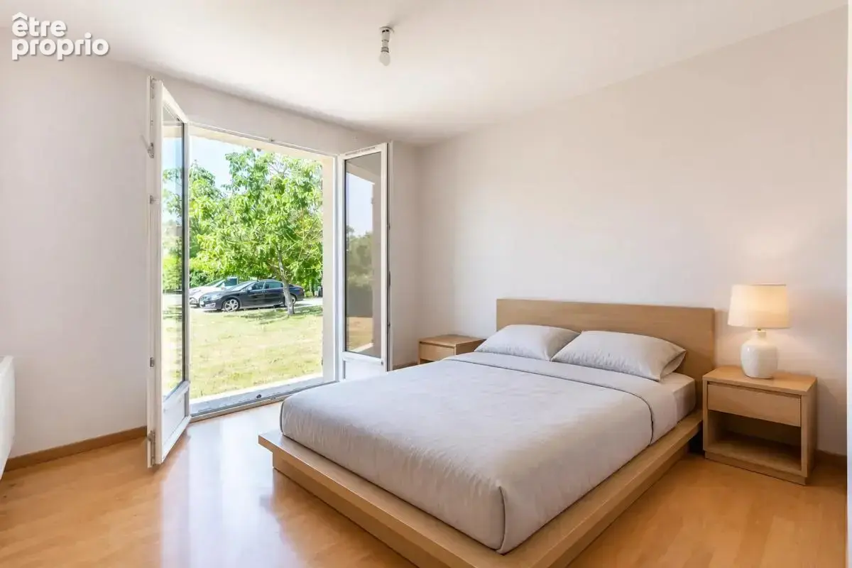 SEPTEUIL : Maison plain pied de 126m2 Habitables - 5 chambres - - photo 13