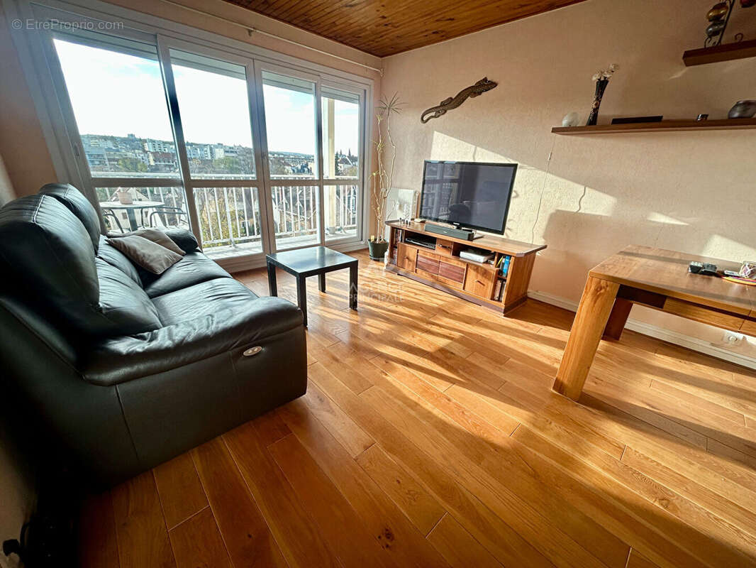 Appartement à POISSY