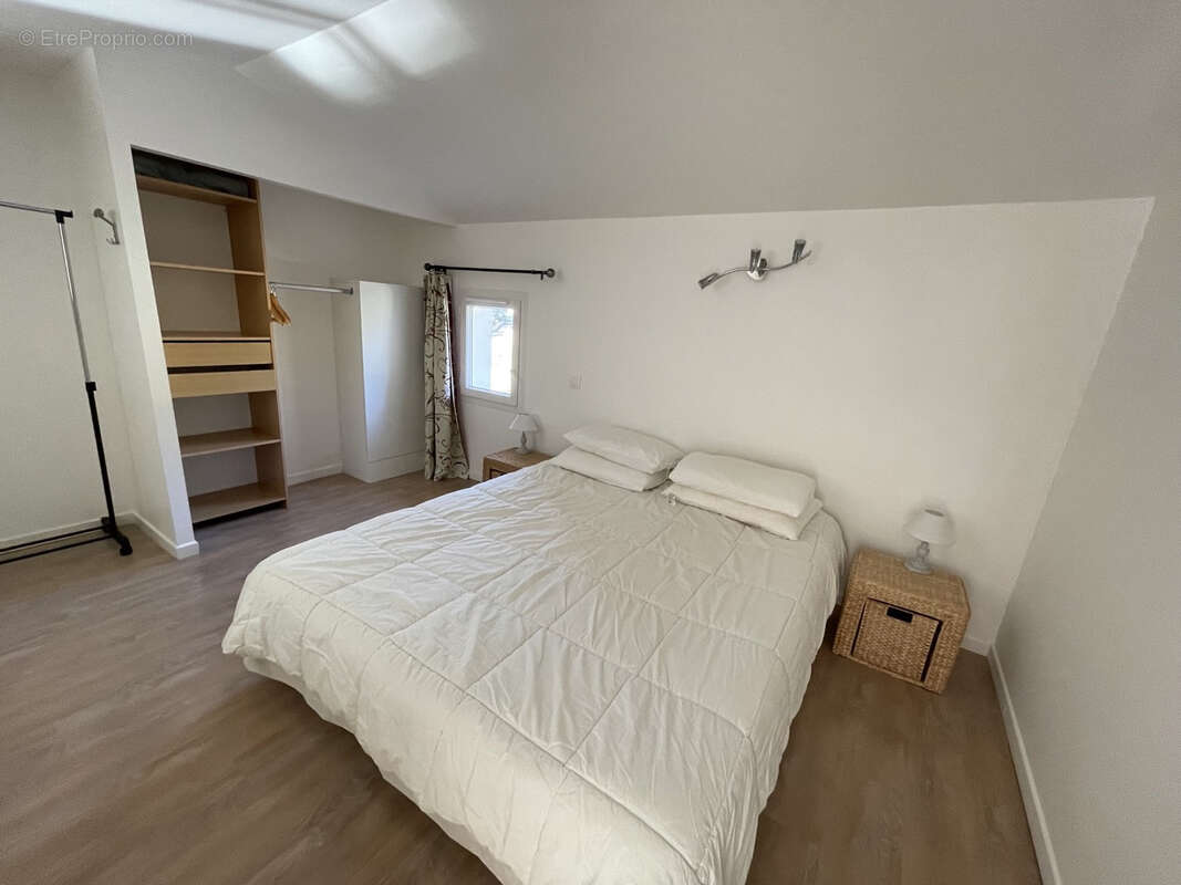 Maison à LA GARDE-FREINET