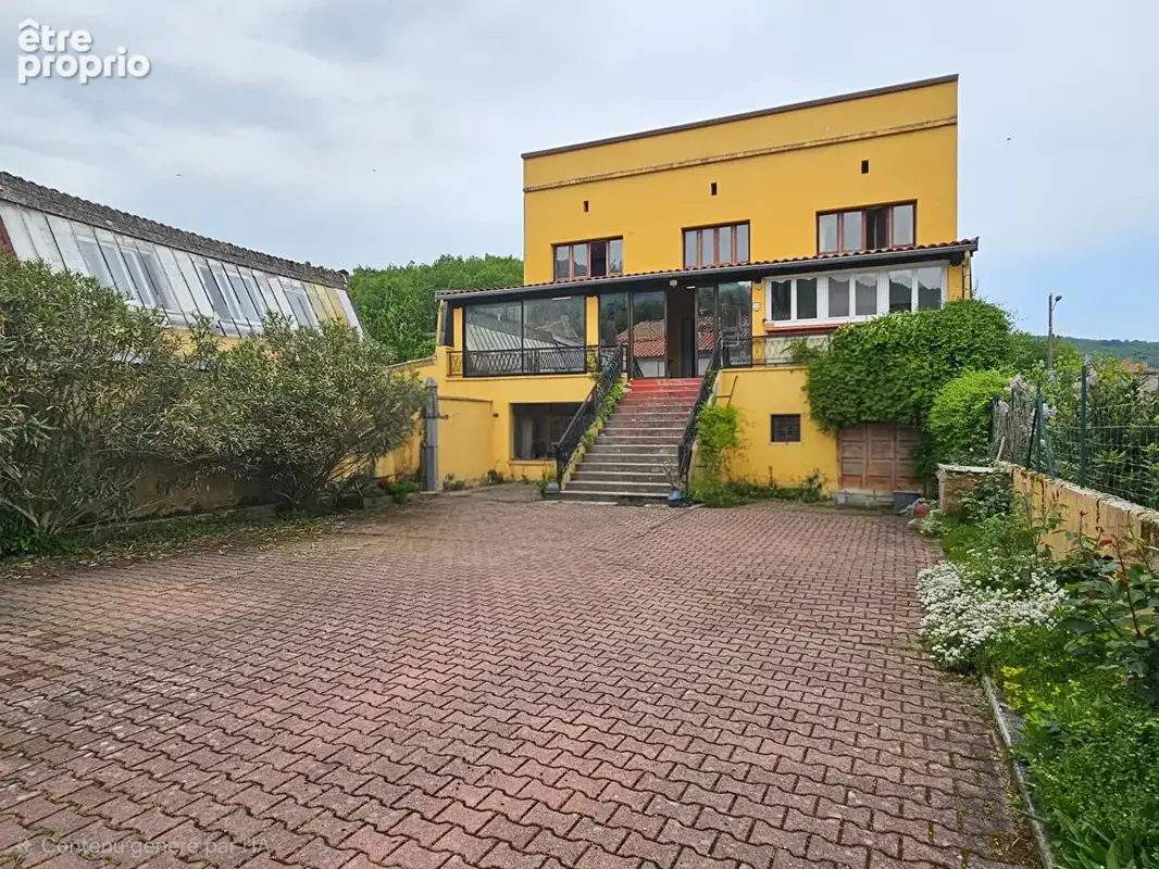 Maison de village avec cour et garage - photo 18