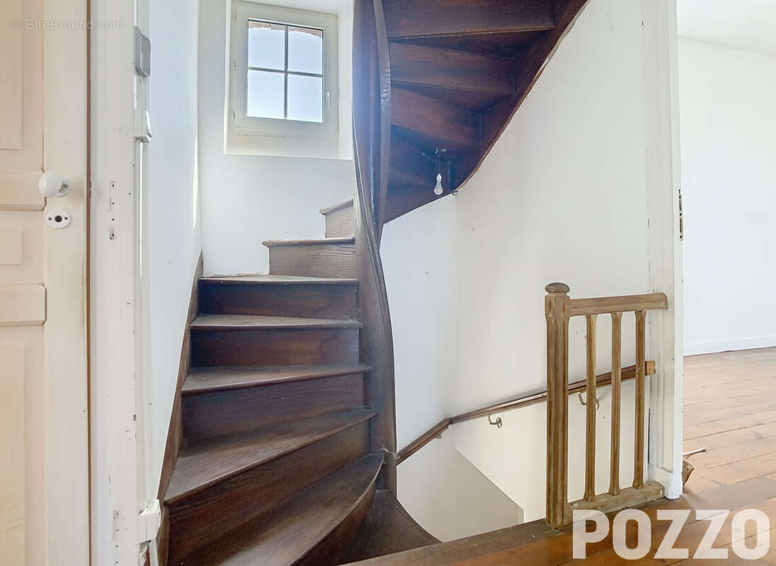 A vendre - maison de ville a pontorson - photo 7