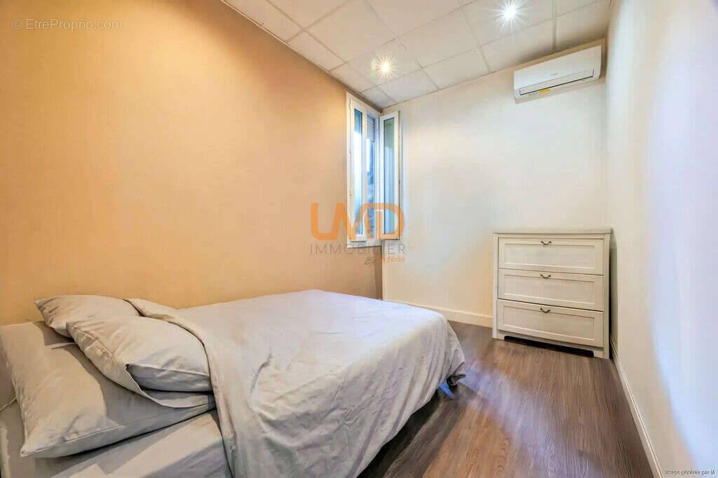 Appartement à MARSEILLE-4E