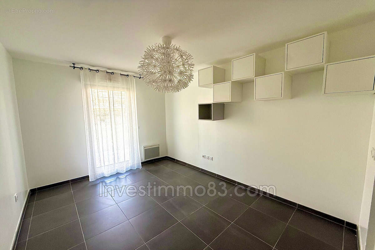 Appartement à ROUSSET
