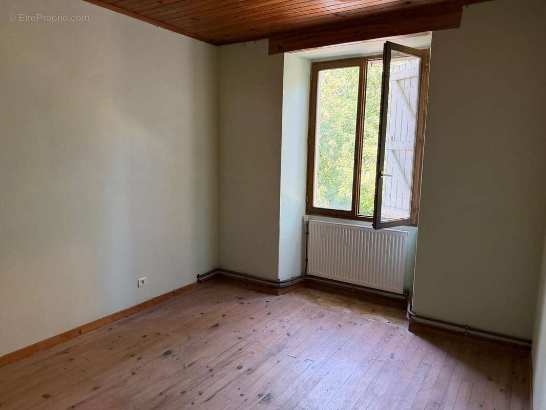 Maison 110 m² à Clermont-Soubiran  - photo 6
