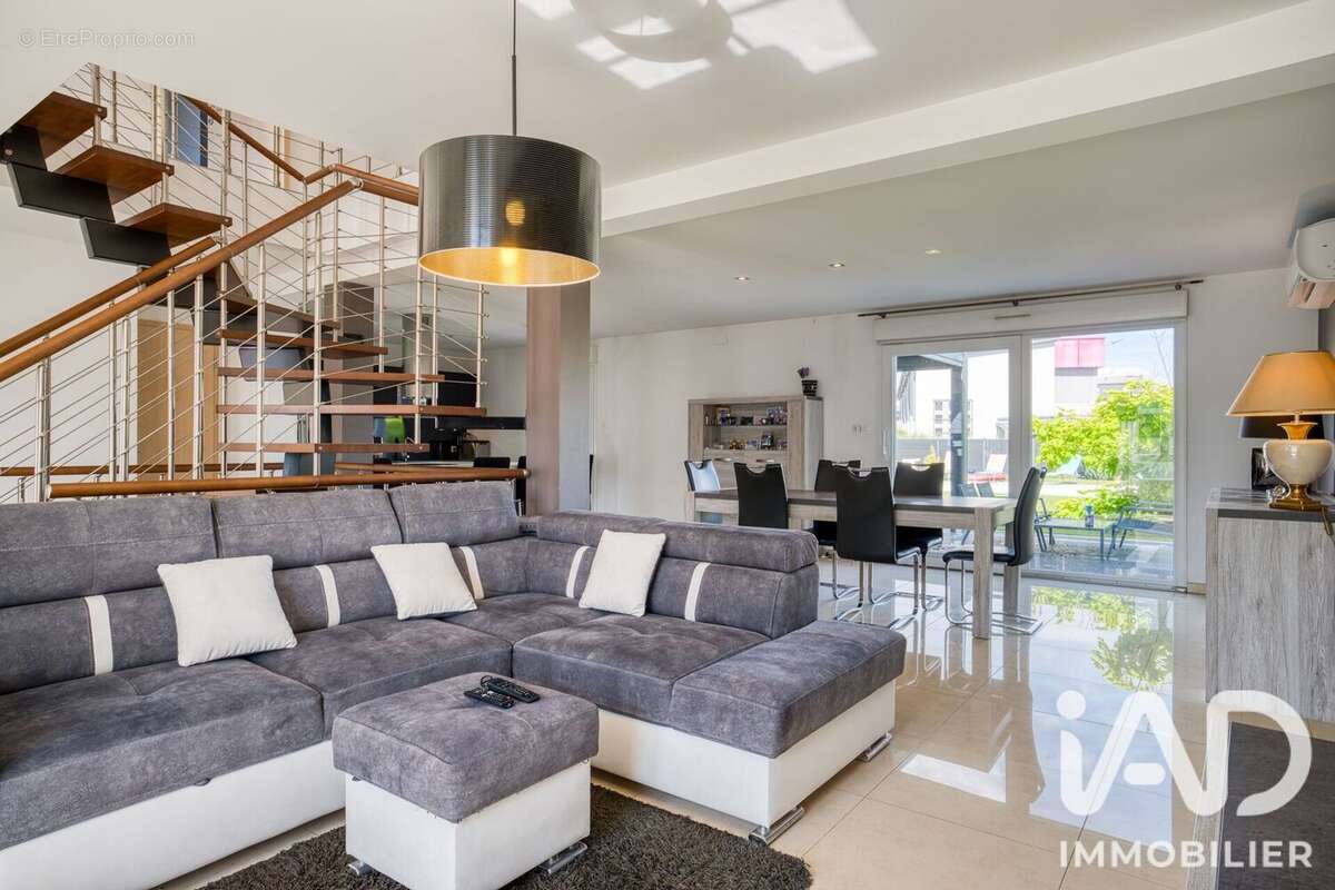 Photo 3 - Maison à VITRY-SUR-ORNE
