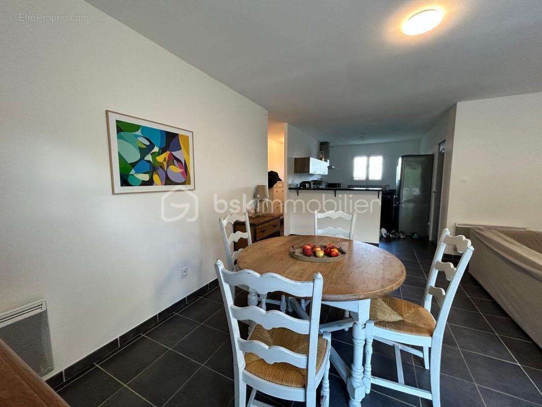 Maison à CUBZAC-LES-PONTS