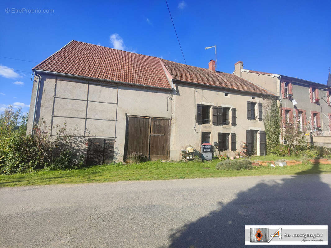 Maison à SAINT-PRIEST