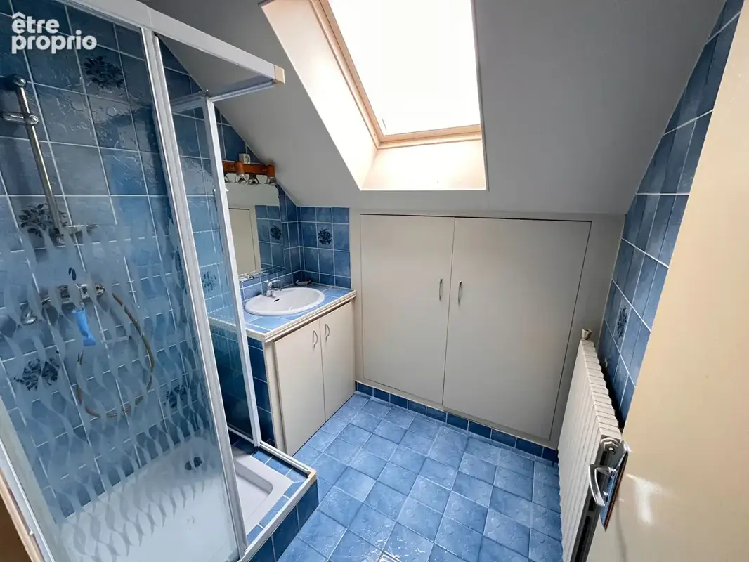 Pavillon indépendant 180 m² sur sous sol, jardin 1200 m². - photo 5
