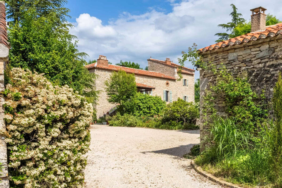 Maison à CAHORS