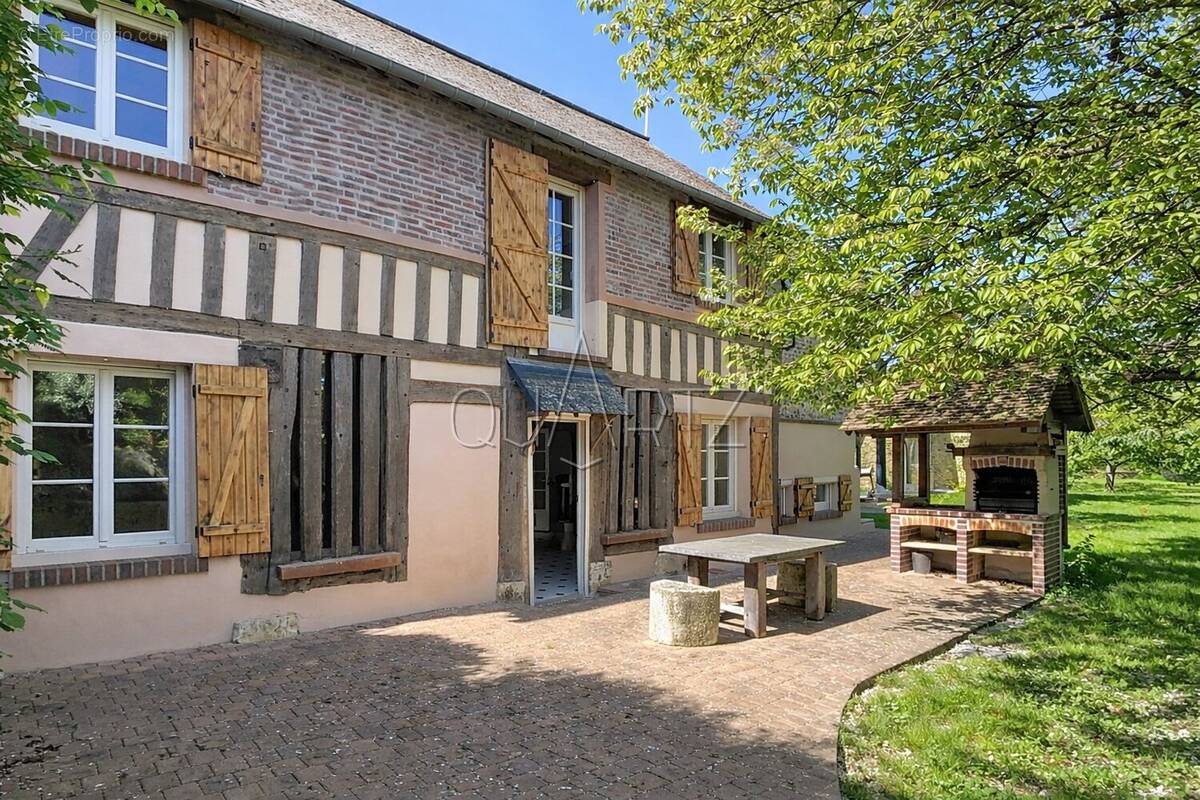 Maison à PACY-SUR-EURE