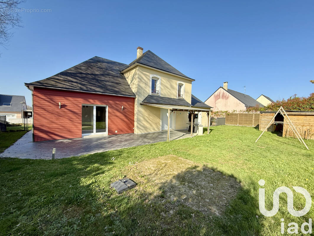 Photo 1 - Maison à COUDRAY