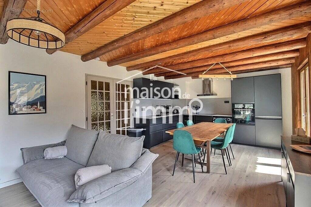 Appartement à CHATEL