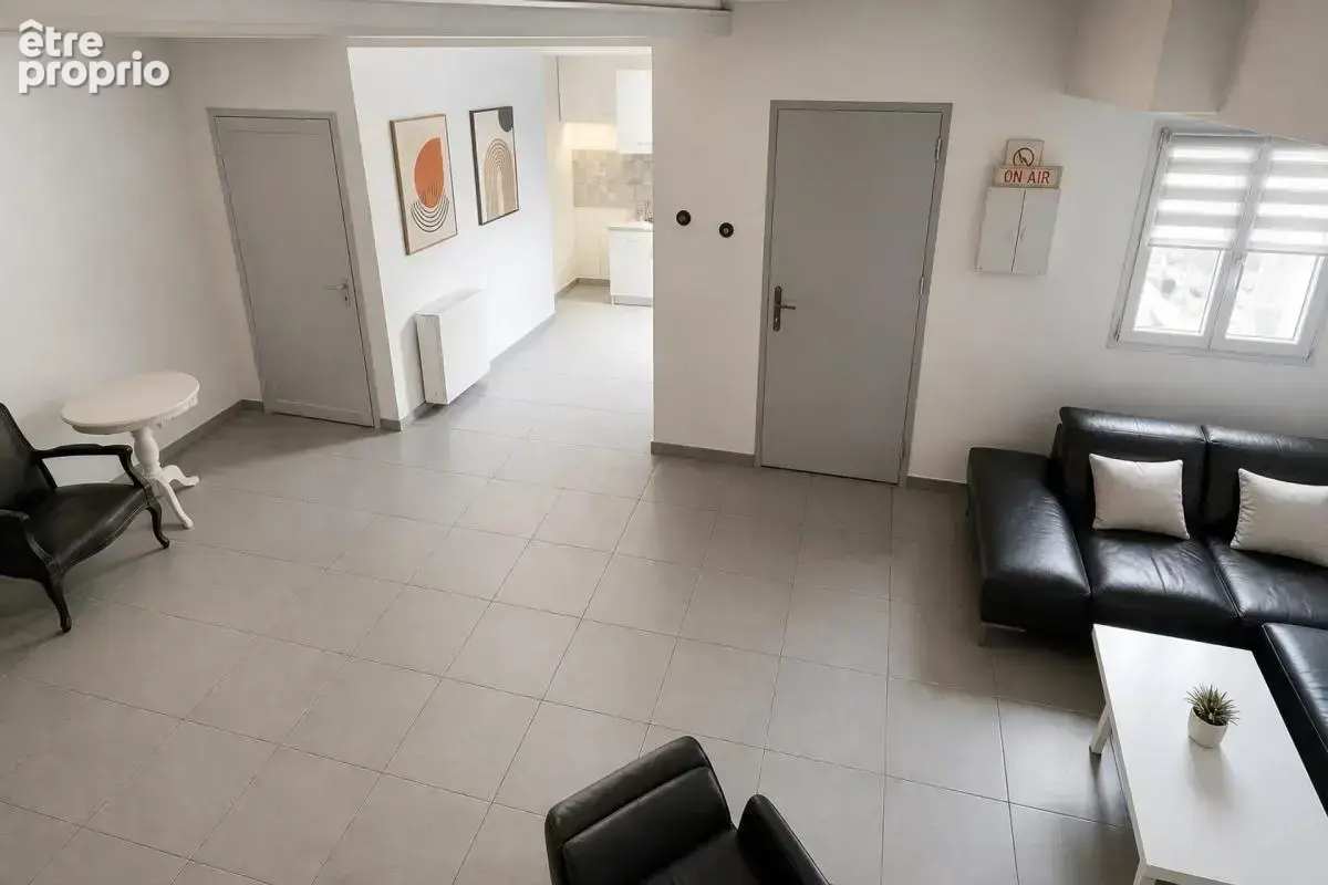 Maison de 7 pièces de 130 m² à Enghien-les-Bains - photo 7
