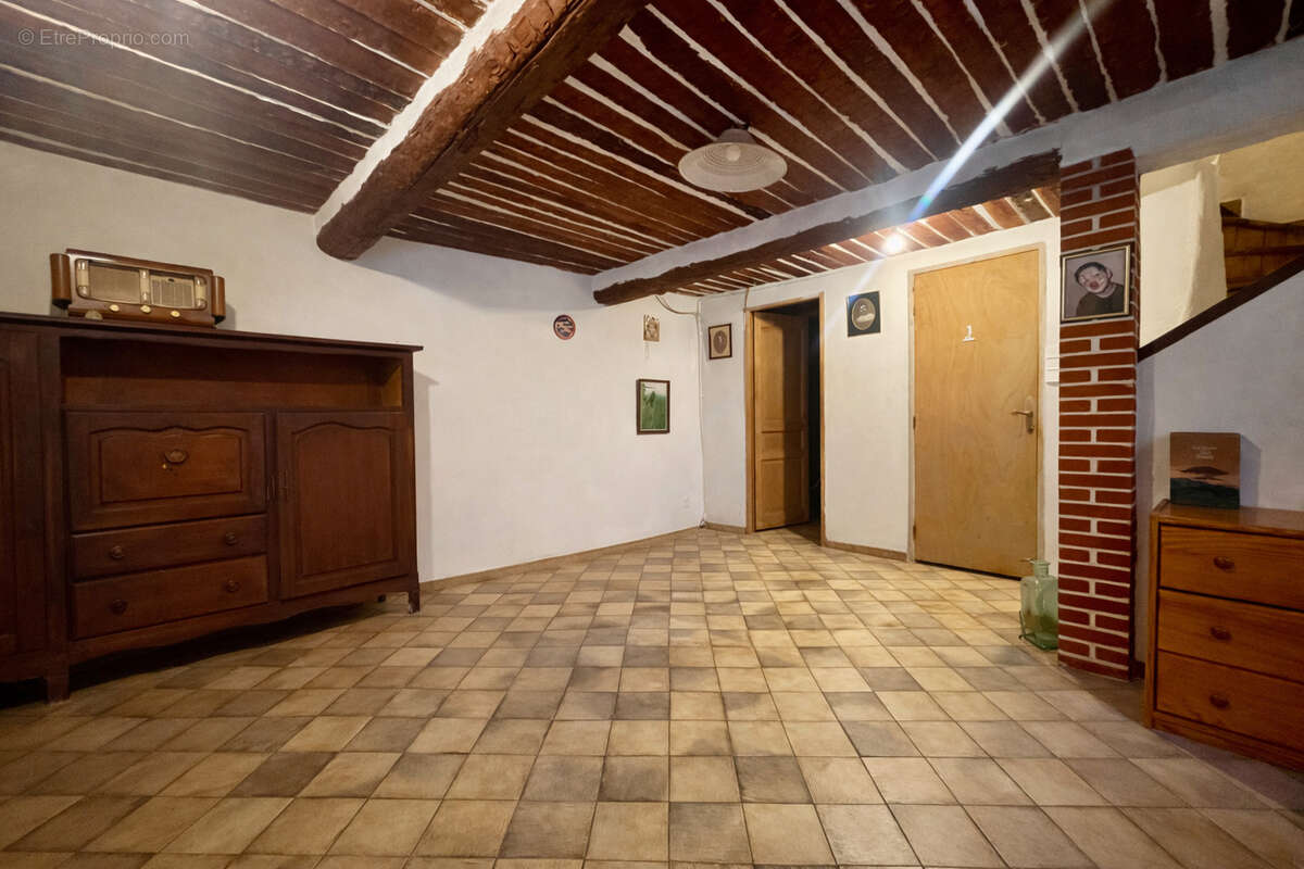 Maison à SIX-FOURS-LES-PLAGES