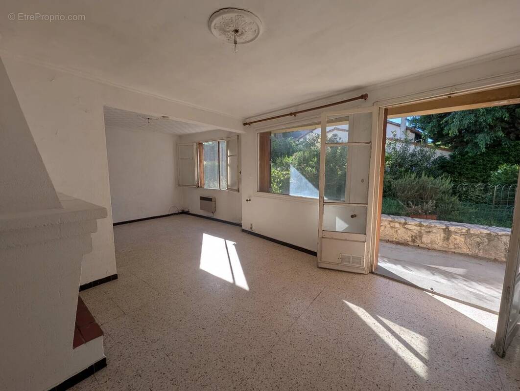 Appartement à ARLES