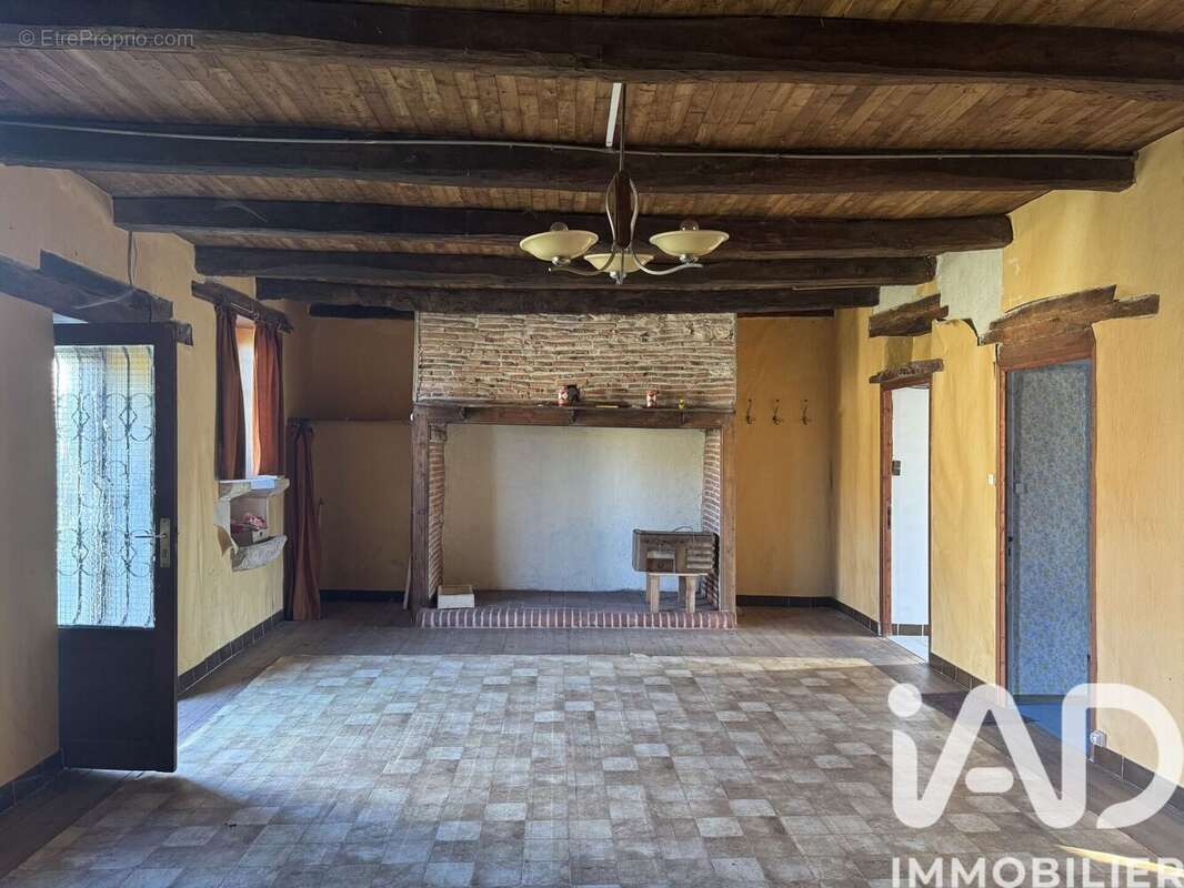 Photo 2 - Maison à SAINT-GERY