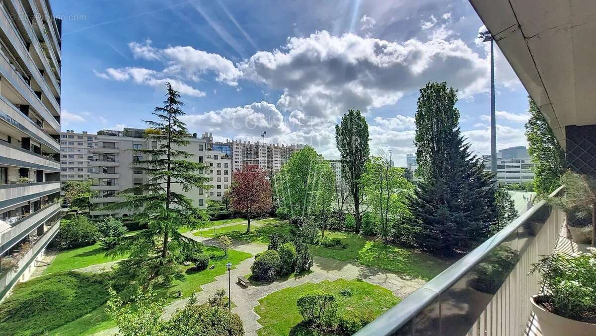 Appartement à BOULOGNE-BILLANCOURT