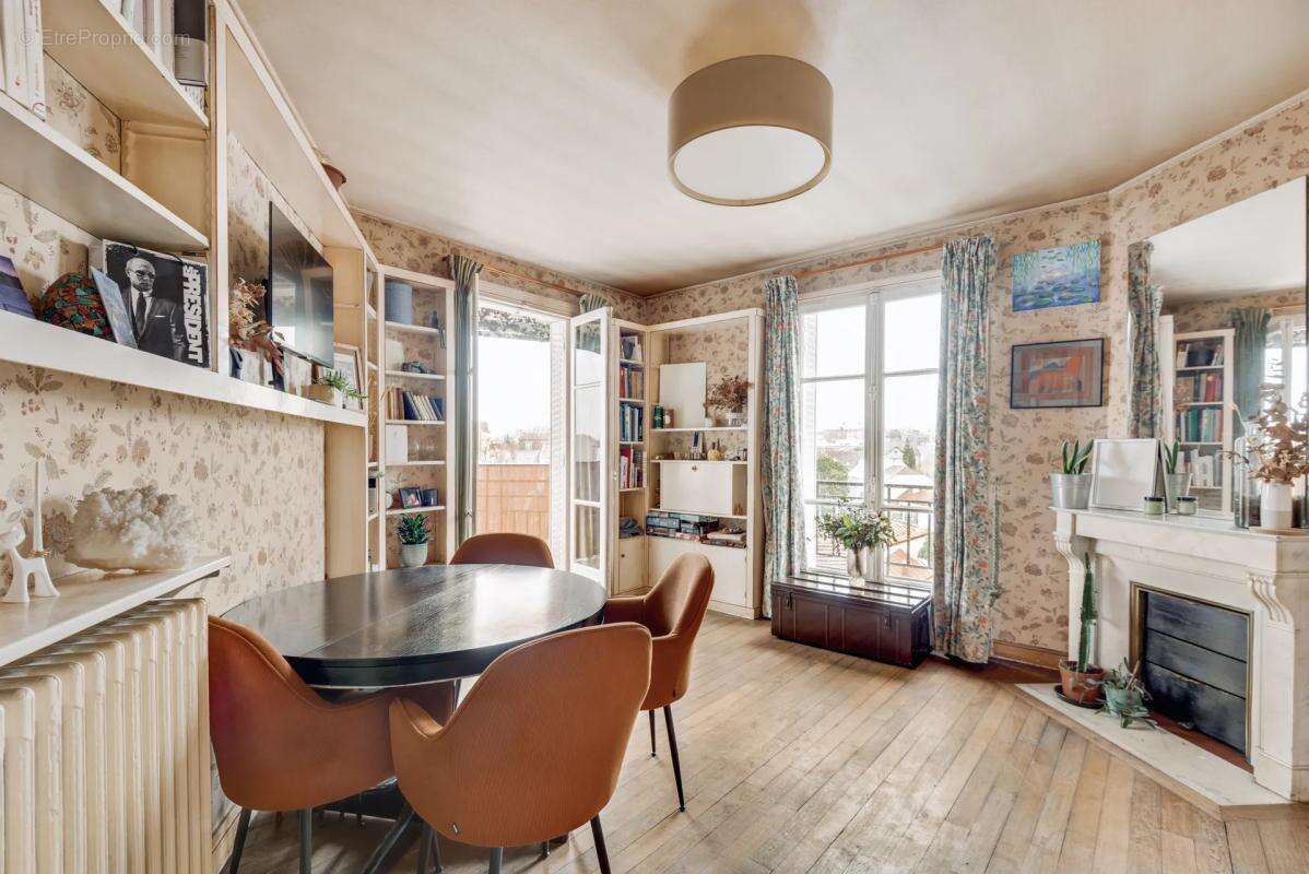 Appartement à ISSY-LES-MOULINEAUX