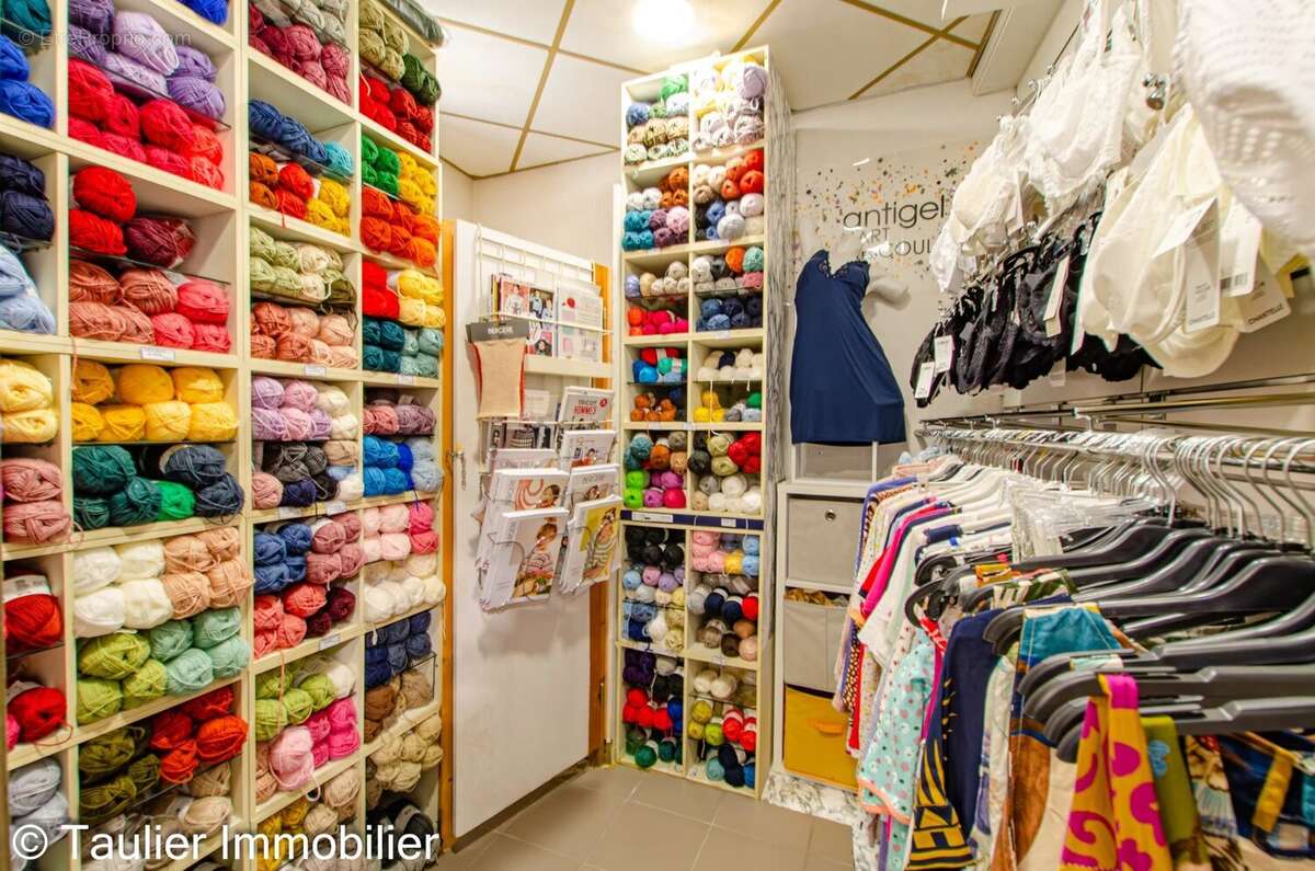 Fonds de commerce - Boutique Prêt-à-porter - Centre-ville - photo 6
