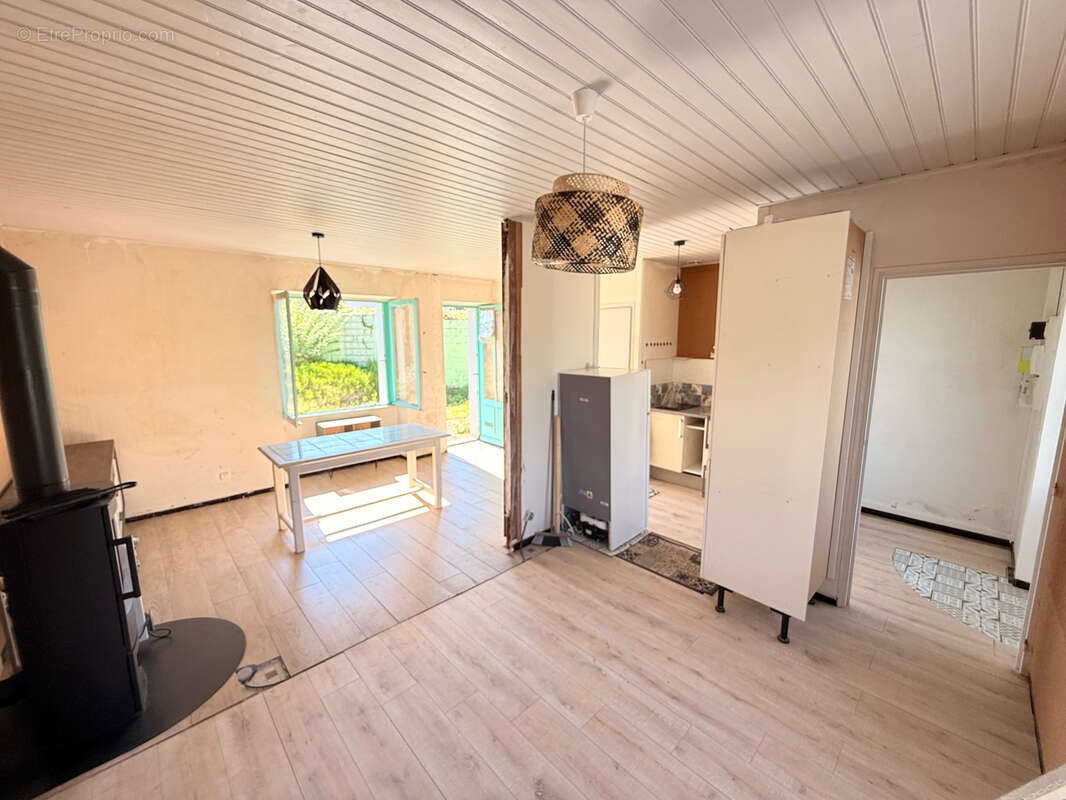 Maison à SAINTE-PAZANNE