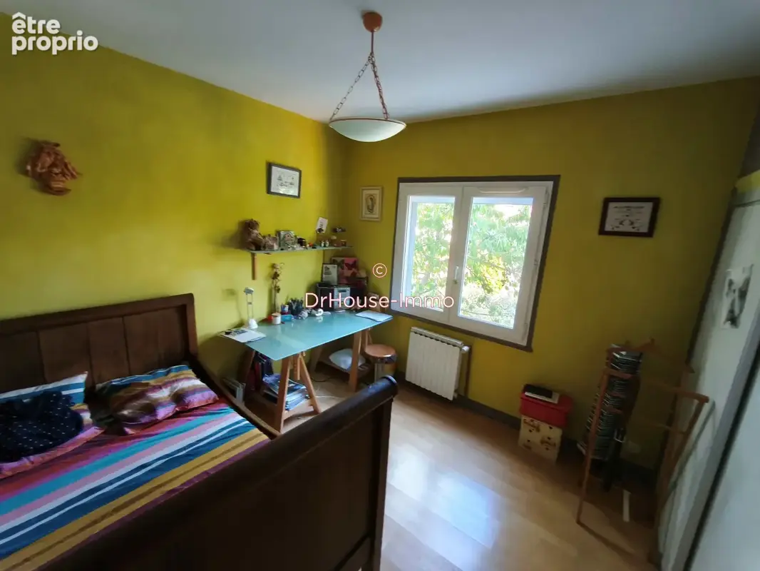 Maison 6 pièces 175 m² à vendre à Les Martres-De-Veyre (63730) - photo 24