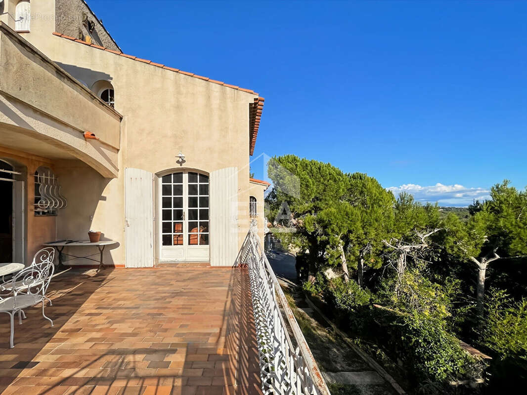 Maison à SAUSSET-LES-PINS