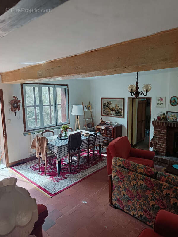 Maison à LA BAZOCHE-GOUET