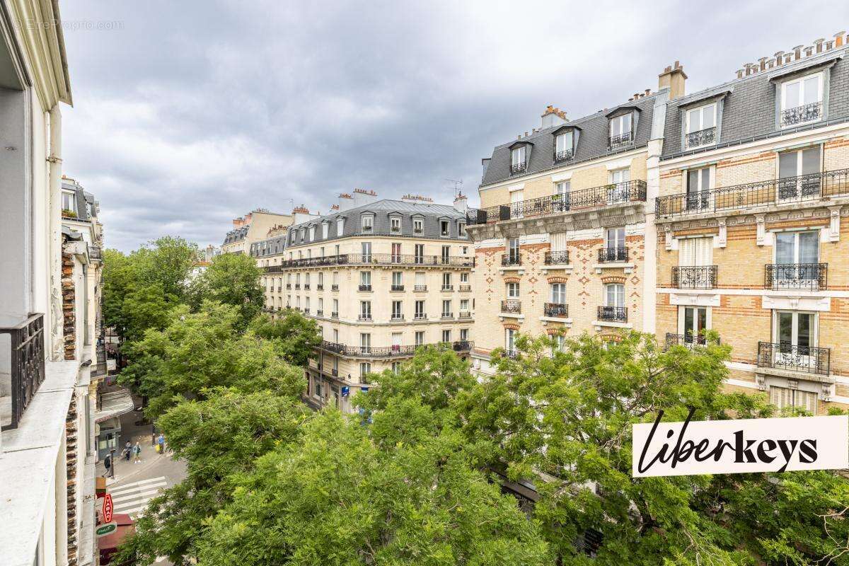 Appartement à PARIS-20E