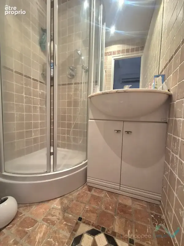 Vente Mazet 2 pièces dans une résidence avec piscine à Cogolin - photo 11