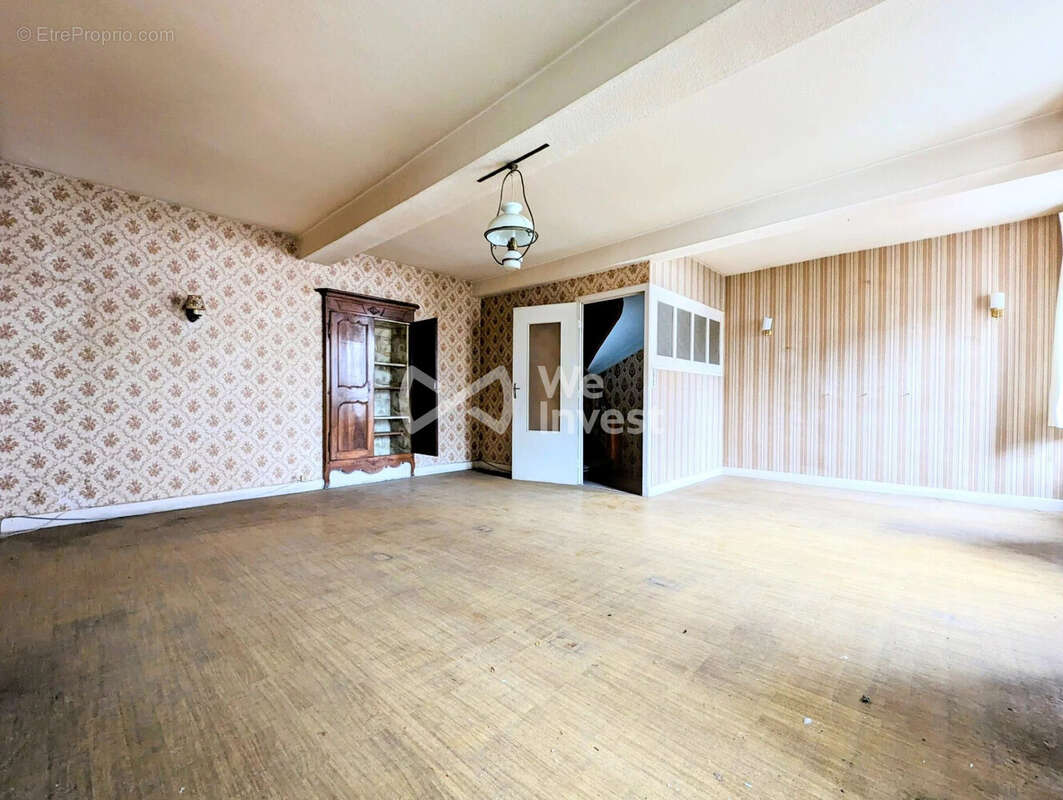 Maison 186 m² à Gannat  - photo 5