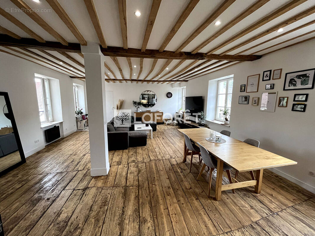 Appartement à SERAINCOURT