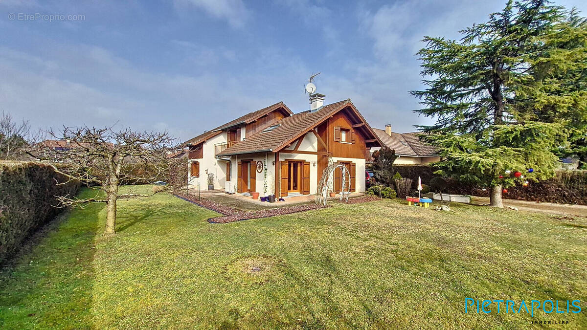 Maison 162 m² à Ornex  - photo 2