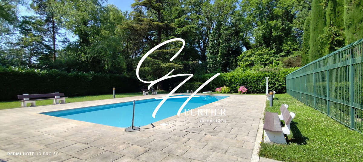 Appartement à MEYLAN