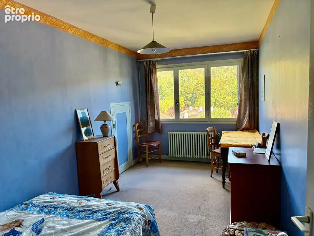 JOUY LE VALLON Maison individuelle familiale sur sous-sol total et jardin , à rénover - photo 10