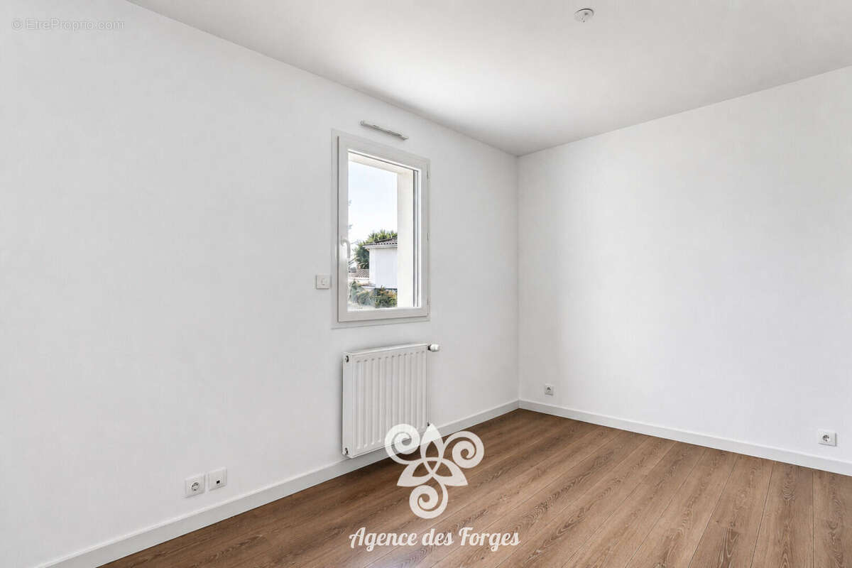 Bourg Mouzillon.Maison individuelle, 4 chambres - photo 13