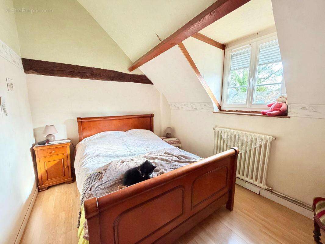 Maison à SAINT-LUBIN-DE-LA-HAYE