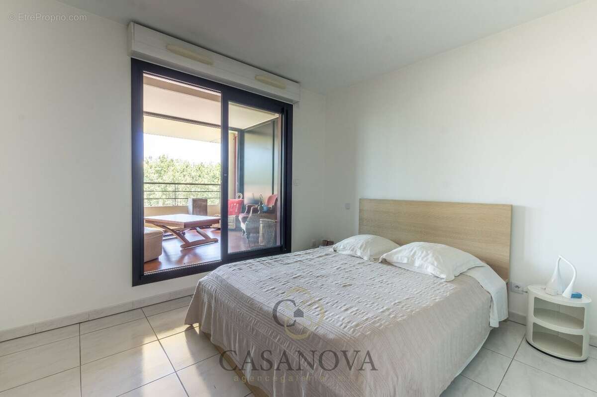 Montpellier Centre  Appartement au sein de la résidence Saint-Charles - photo 7