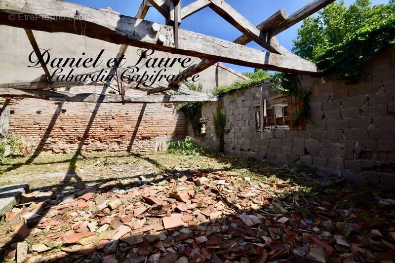 BÂTIMENT à rénover sur terrain A BATIR - photo 5