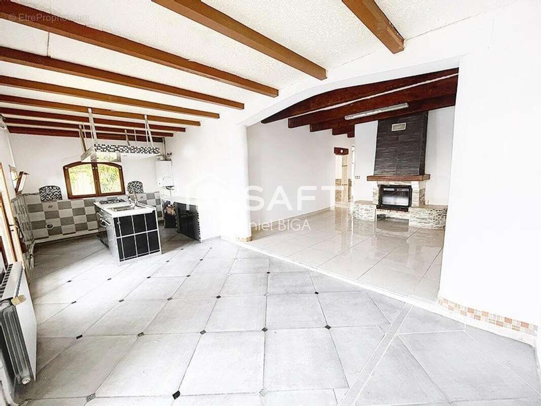 Photo 3 - Maison à MARSEILLE-9E