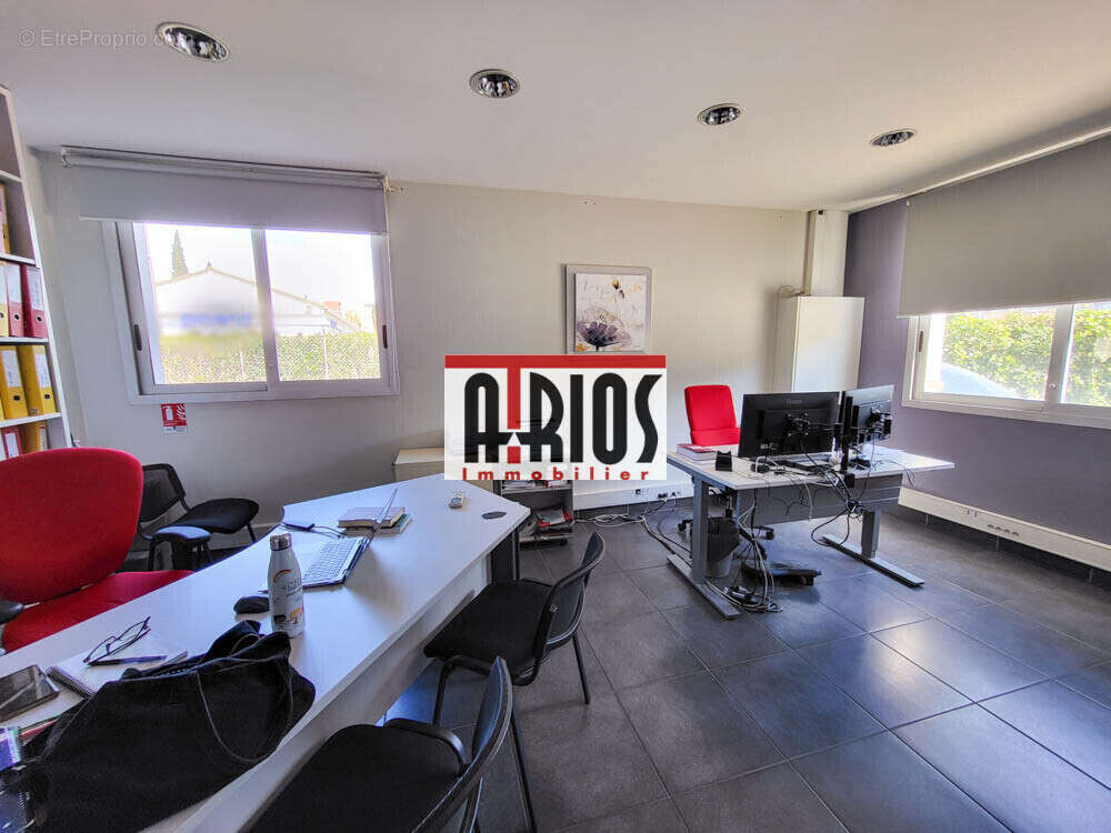 Commerce à SANARY-SUR-MER