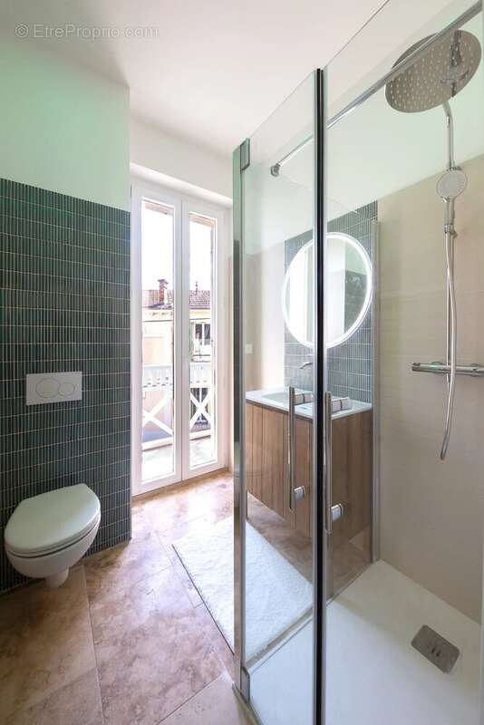 Cannes - proche palais – maison rénovée - studio indépendant - piscine - stationnements - photo 15