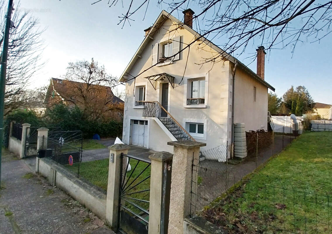 Maison à CHANCELADE