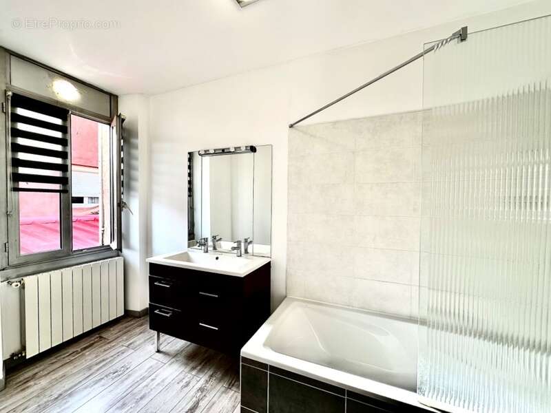 Appartement à MARSEILLE-10E