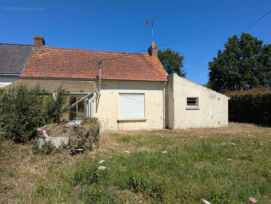 Maison à SAINTE-ANNE-SUR-BRIVET