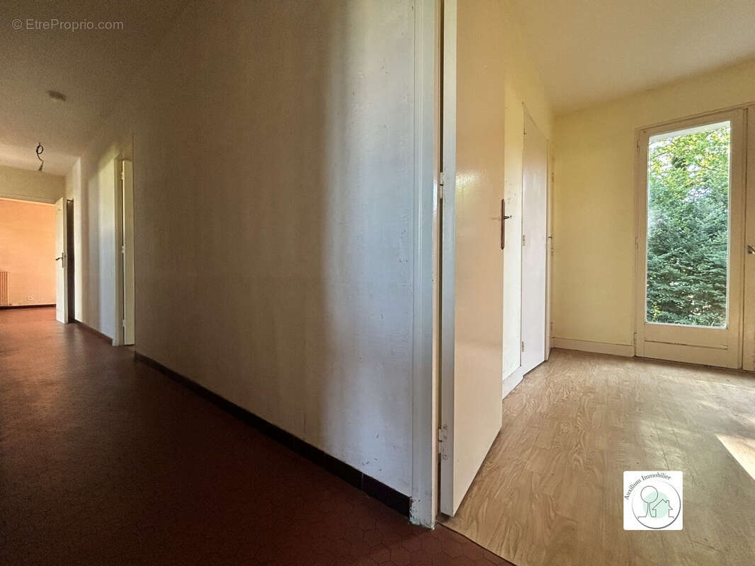 Maison 110 m² à Pugnac  - photo 9