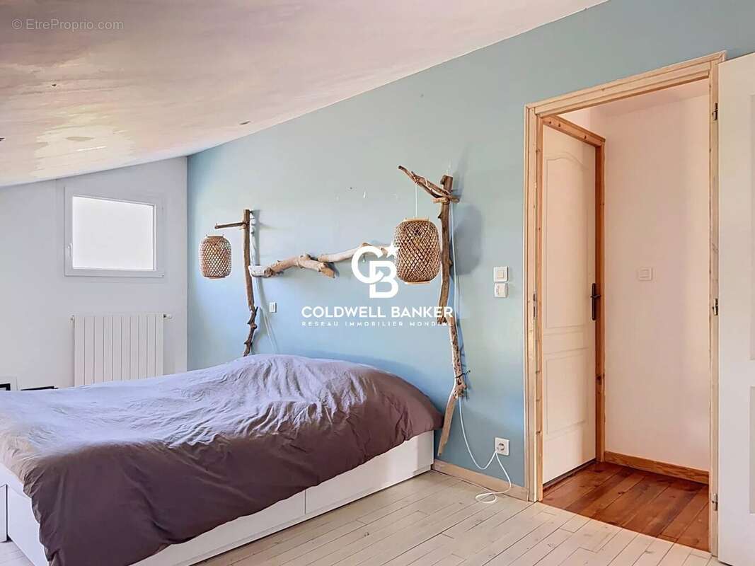 Maison familiale avec piscine – Chermignac - photo 13