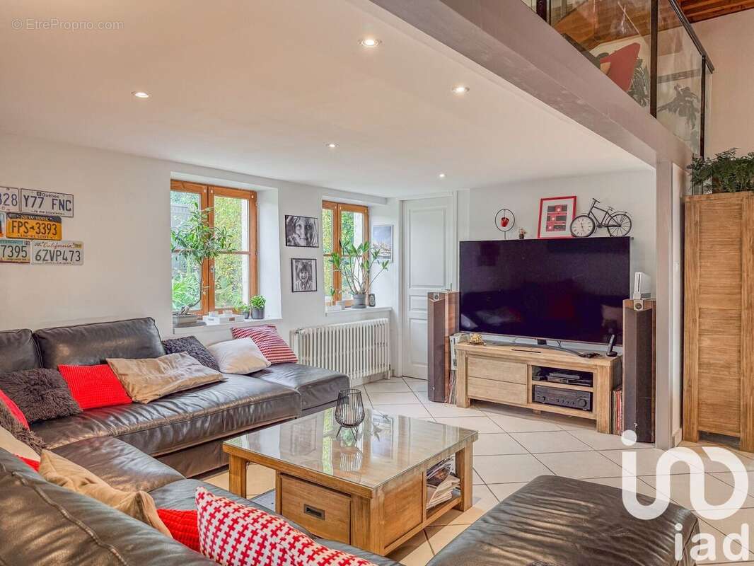 Photo 2 - Maison à LYON-9E