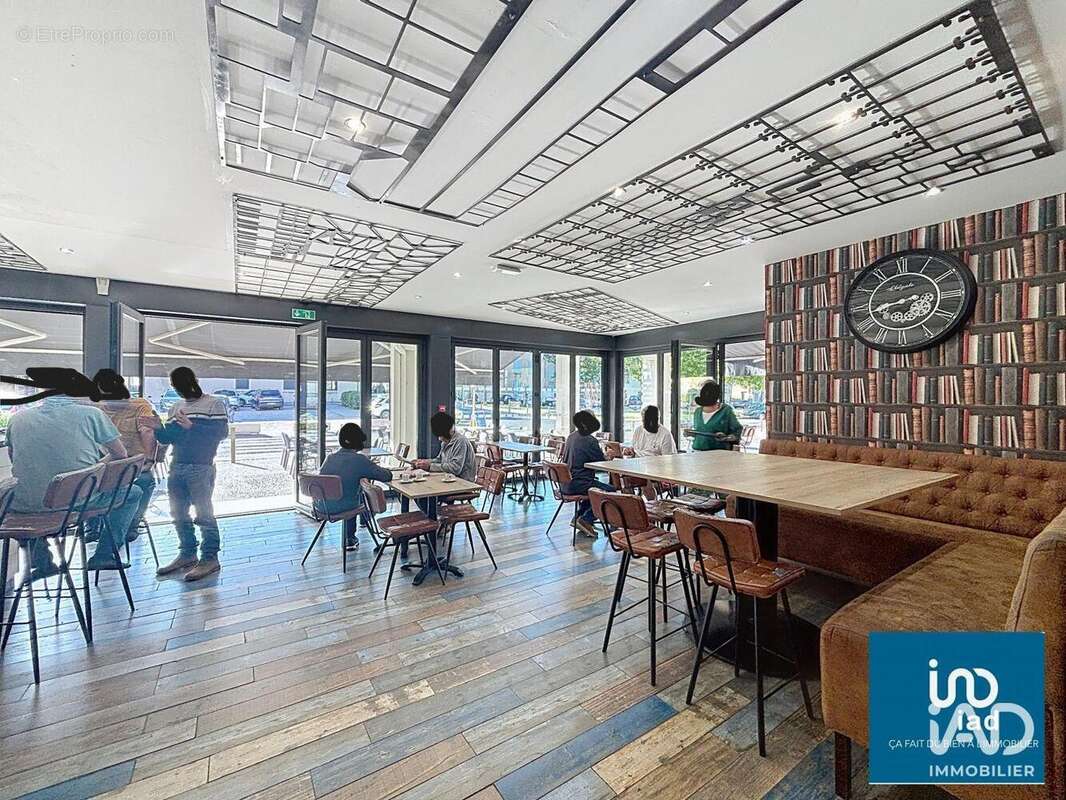 Photo 5 - Commerce à FLEURANCE