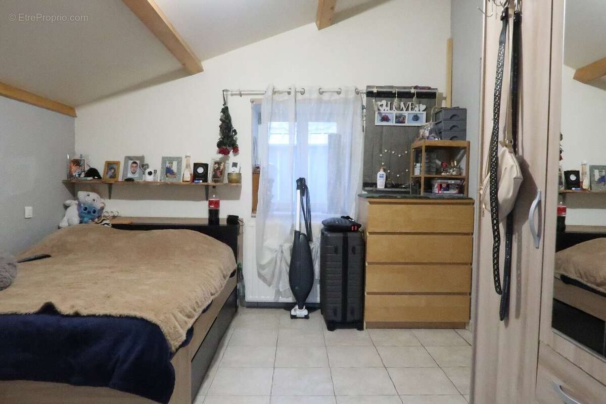 Appartement à SAINTE-SIGOLENE