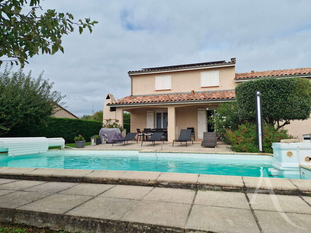 Maison à SAINTE-FOY-D'AIGREFEUILLE